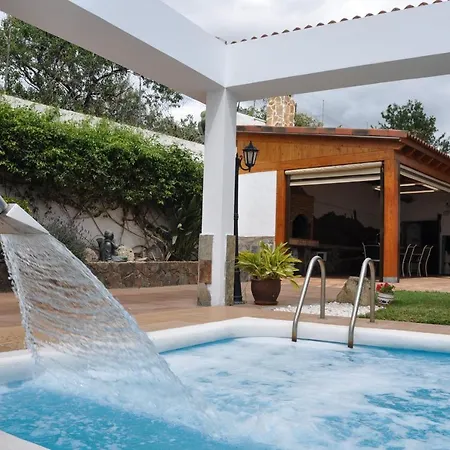 Bonita Casa Calida El Relax Con Wifi Holiday home