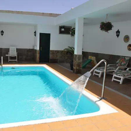 Bonita Casa Calida El Relax Con Wifi Dom wakacyjny