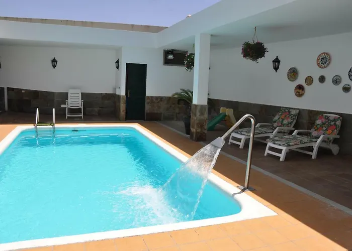 Bonita Casa Cálida El Relax Con Wifi Сasa de vacaciones